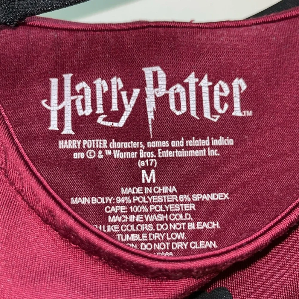 Hogwarts Bodysuit and Cape - Picture 3 of 7